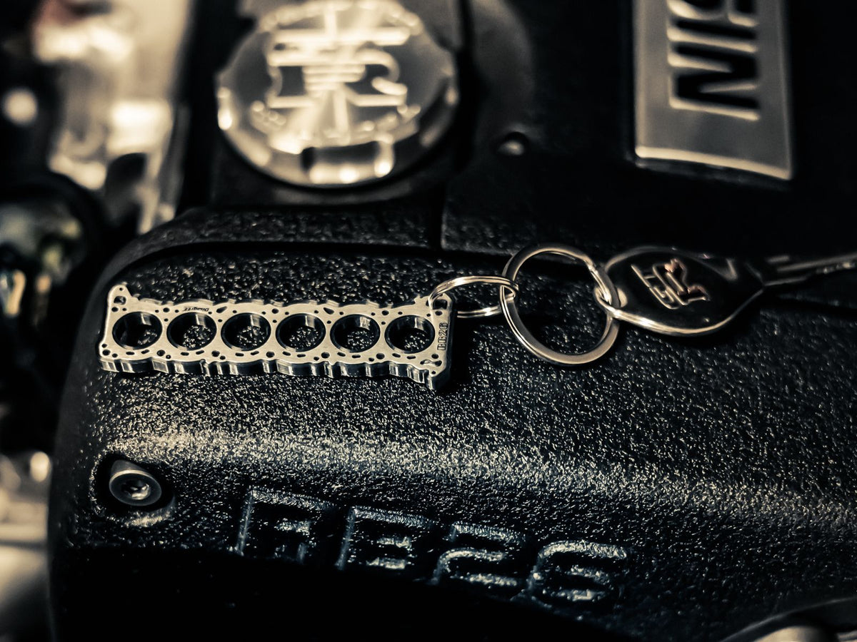 Miniatur einer Kopfdichtung für Nissan RB 20 / 25 / 26 DisagrEE