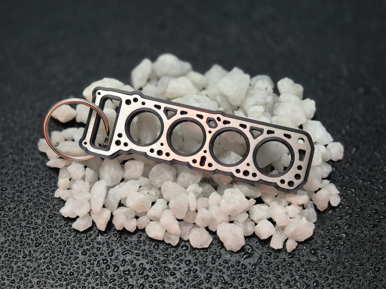 Miniatur einer Kopfdichtung für Nissan/Datsun L20B DisagrEE