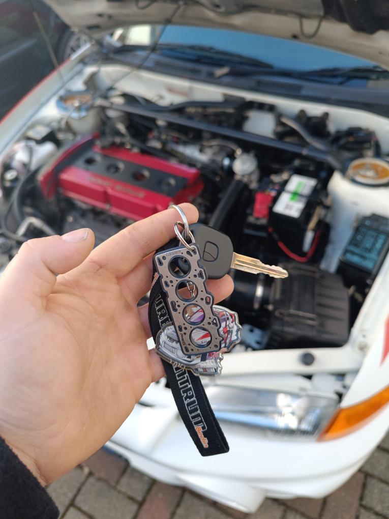 Miniatur einer Kopfdichtung für Mitsubishi 4G63 DisagrEE