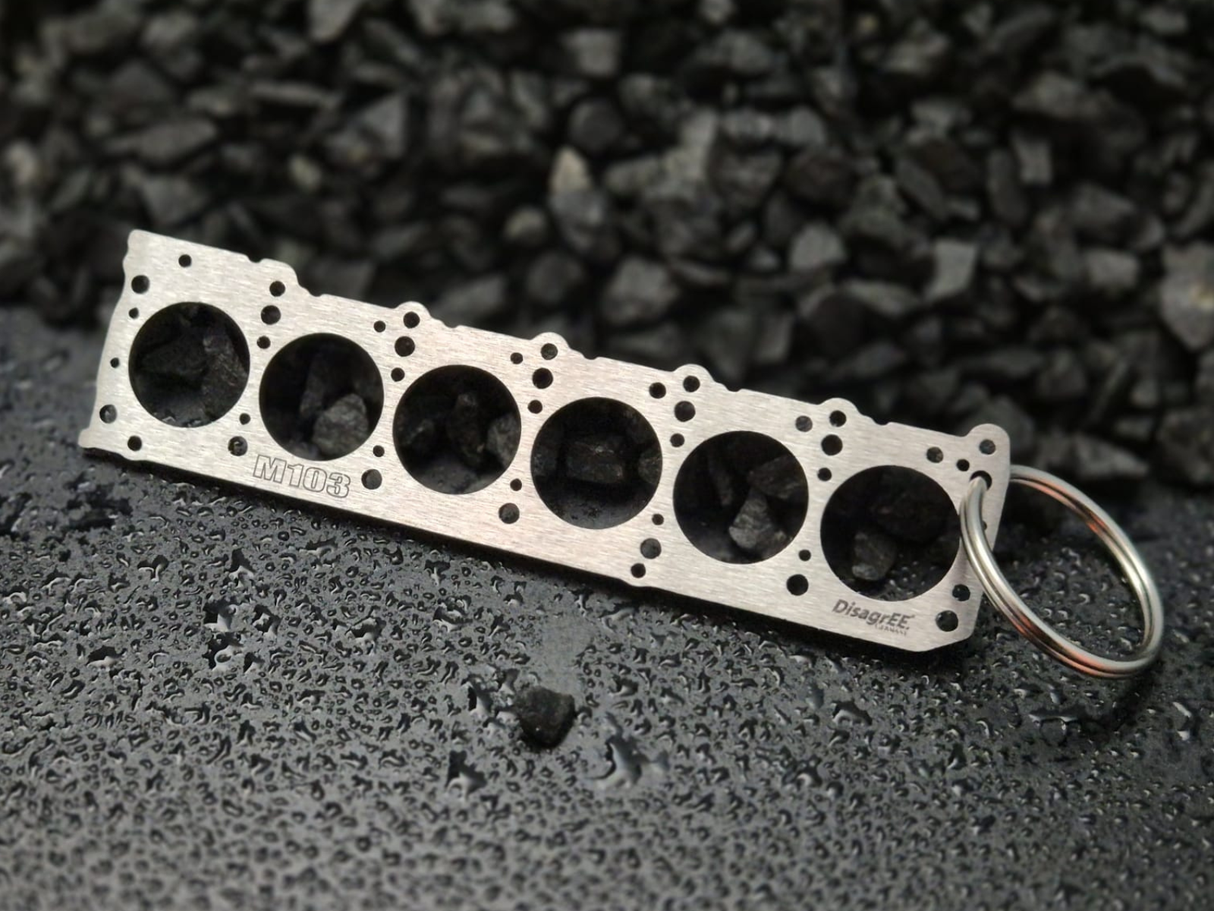 Miniatur einer Kopfdichtung für Mercedes M103 DisagrEE