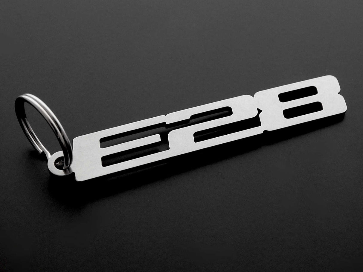 E28 - DisagrEE - keychain - Schlüsselanhänger
