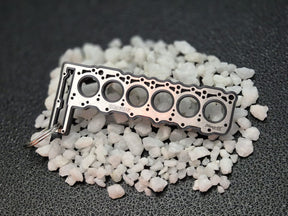 keychain - Schlüsselanhänger - Miniatur einer Kopfdichtung für Mercedes OM606 - DisagrEE Germany