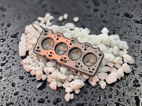 keychain - Schlüsselanhänger - Miniatur einer Kopfdichtung für Mitsubishi 4G63 - DisagrEE Germany