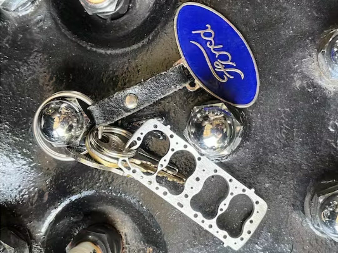 Miniatur einer Kopfdichtung für Ford Flathead V8 - DisagrEE - keychain - Schlüsselanhänger