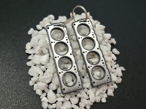 keychain - Schlüsselanhänger - Miniatur einer Kopfdichtung für Ford FE 352-428 V8 - DisagrEE Germany