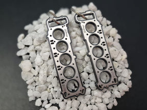 keychain - Schlüsselanhänger - Miniatur einer Kopfdichtung für BMW S85 - DisagrEE Germany