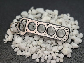 keychain - Schlüsselanhänger - Miniatur einer Kopfdichtung für Nissan KA24DE - DisagrEE Germany