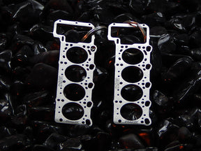 keychain - Schlüsselanhänger - Miniatur einer Kopfdichtung für BMW M60 - DisagrEE Germany