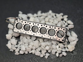 keychain - Schlüsselanhänger - Miniatur einer Kopfdichtung für Cummins ISX - DisagrEE Germany