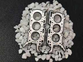 keychain - Schlüsselanhänger - Miniatur einer Kopfdichtung für Ford Cyclone/Ecoboost 3,5 / 3,7 V6 - DisagrEE Germany