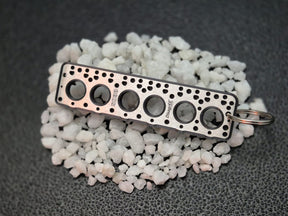 keychain - Schlüsselanhänger - Miniatur einer Kopfdichtung für Nissan SD33 - DisagrEE Germany