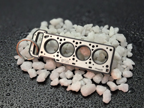 keychain - Schlüsselanhänger - Miniatur einer Kopfdichtung für BMW S14 - DisagrEE Germany
