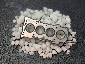 keychain - Schlüsselanhänger - Miniatur einer Kopfdichtung für Toyota 2AZ-FE - DisagrEE Germany