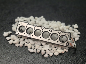 keychain - Schlüsselanhänger - Miniatur einer Kopfdichtung für Mercedes M103 - DisagrEE Germany