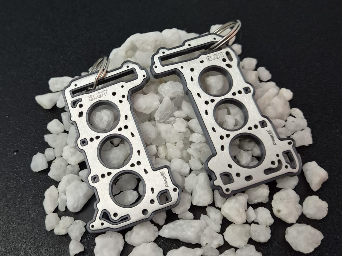 keychain - Schlüsselanhänger - Miniatur einer Kopfdichtung für Audi 3.0 TFSI EA839 - DisagrEE Germany