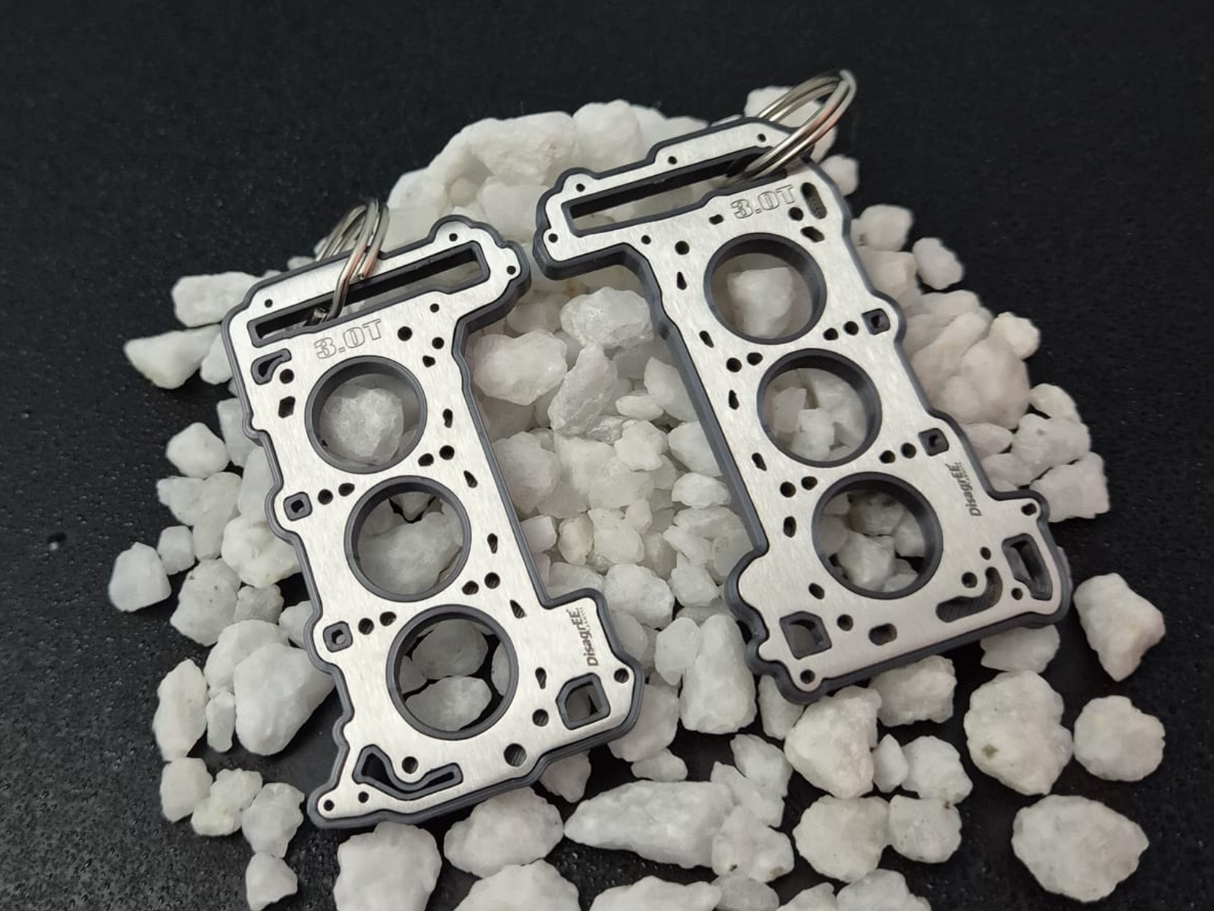 keychain - Schlüsselanhänger - Miniatur einer Kopfdichtung für Audi 3.0 TFSI EA839 - DisagrEE Germany