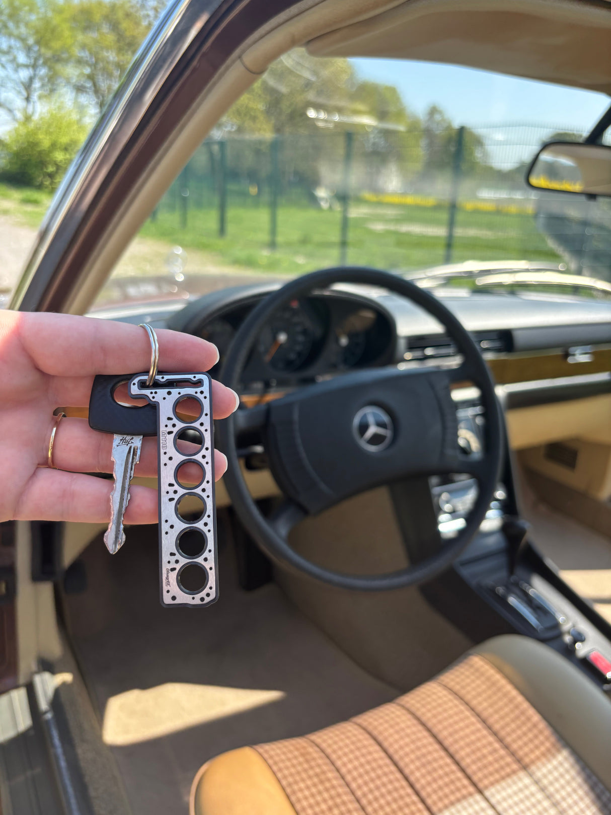 Miniatur einer Kopfdichtung für Mercedes M110 DisagrEE