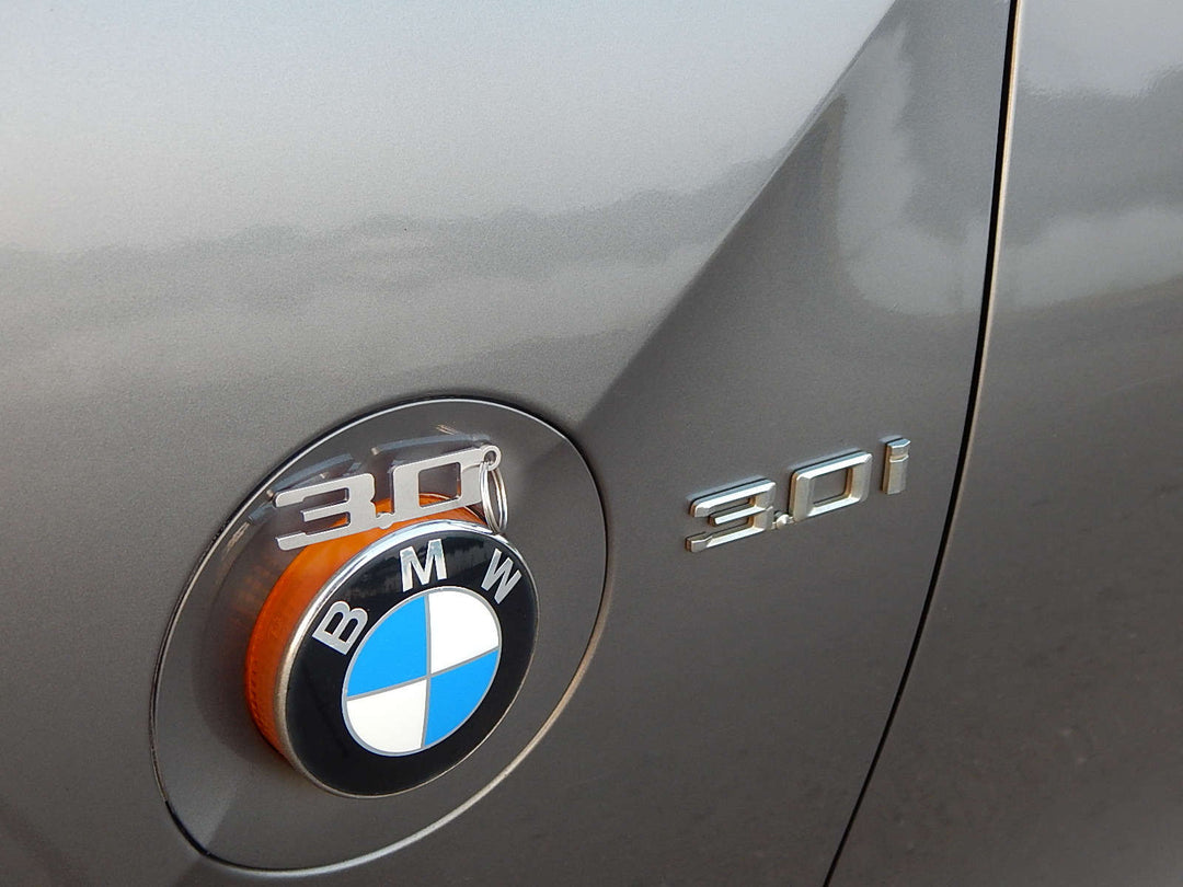 3 Liter BMW Keychain Stainless Steel brushed – DisagrEE