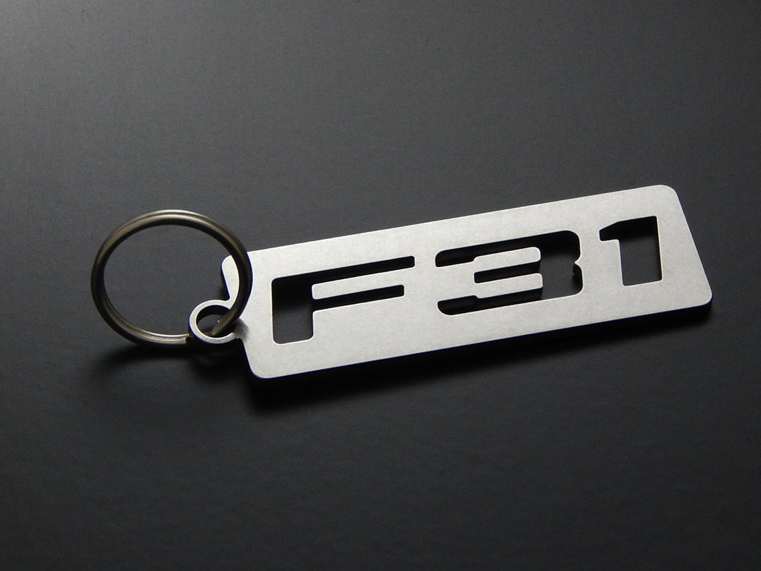 F31 - DisagrEE - keychain - Schlüsselanhänger