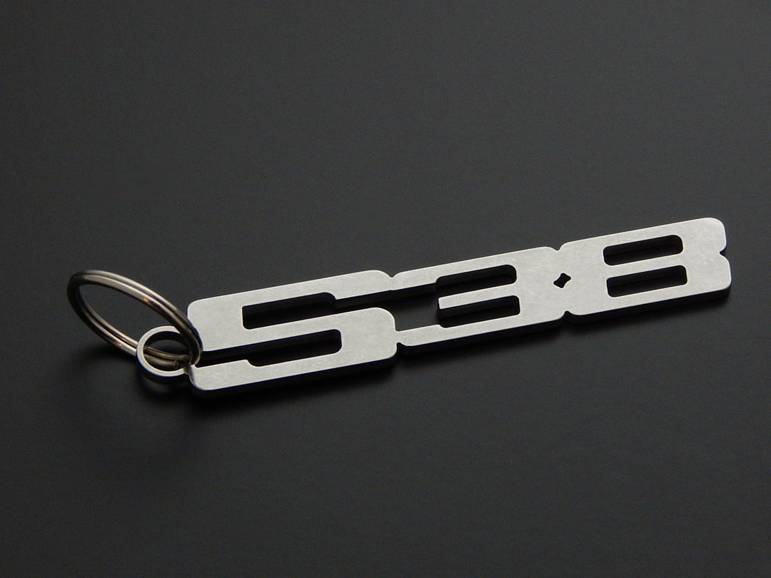 S38 - DisagrEE - keychain - Schlüsselanhänger