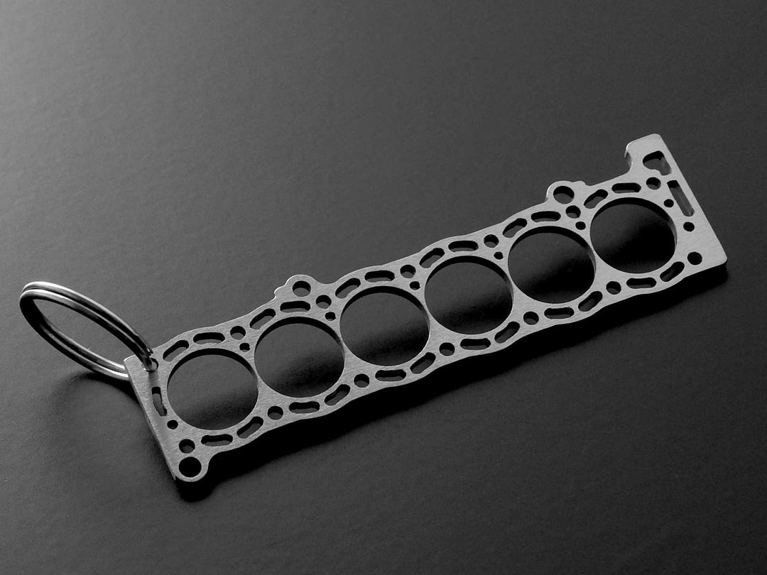 Miniatur einer Kopfdichtung für Toyota 7M-GE/GTE - DisagrEE - keychain - Schlüsselanhänger