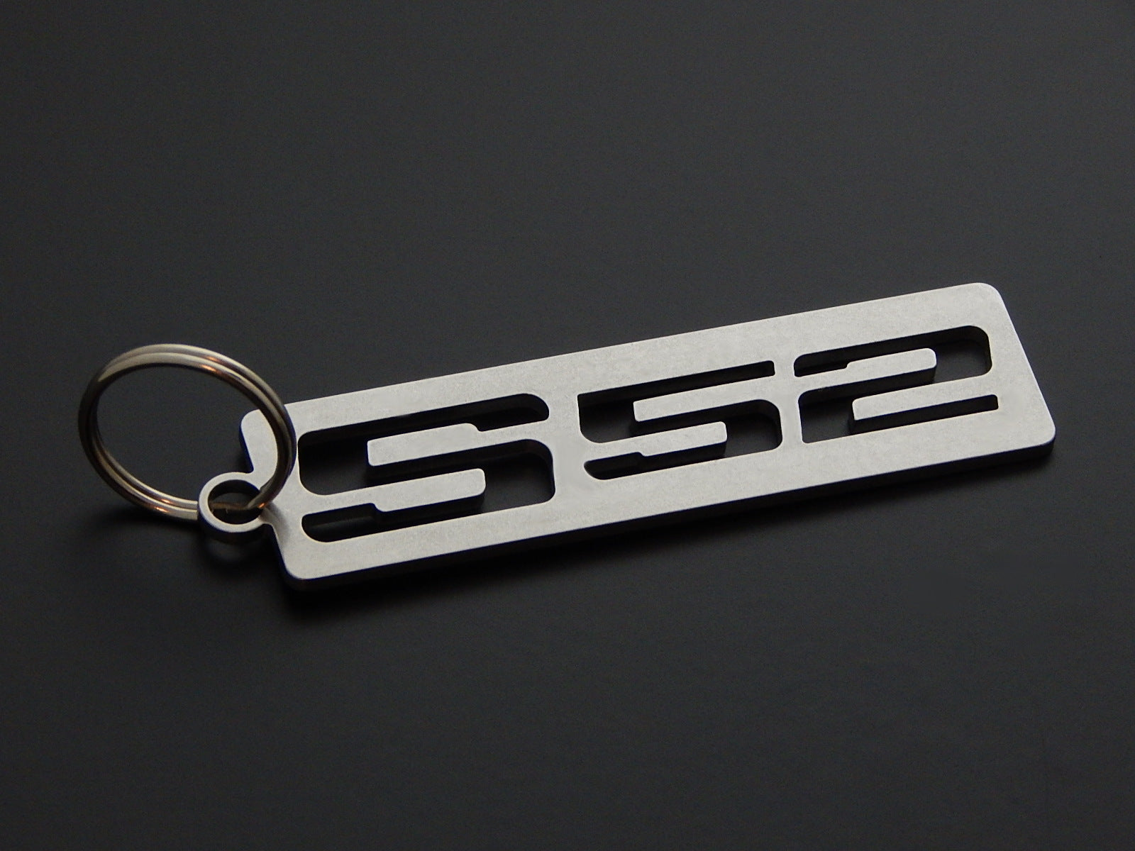 S52 - DisagrEE - keychain - Schlüsselanhänger