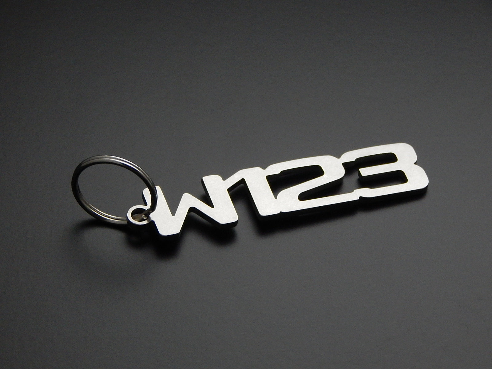 W123 - DisagrEE - keychain - Schlüsselanhänger