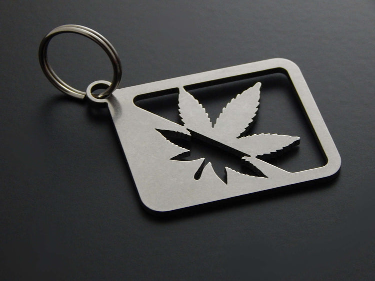 Cannabis - DisagrEE - keychain - Schlüsselanhänger
